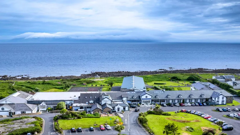 Connemara Coast Hotel - Image 1