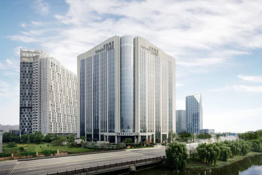 Courtyard by Marriott Jiangsu Taizhou - Image 1
