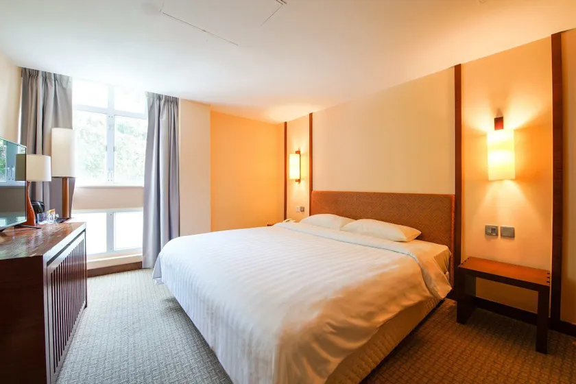 Warwick Hotel Cheung Chau - Image 1