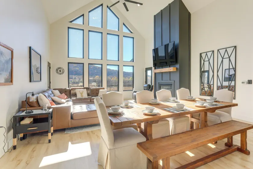 3 Mi to Holiday Valley: Mtn-view Home w/ Patio - Image 1