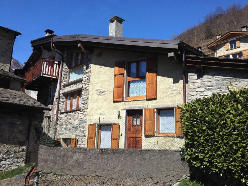 Chiesa im Steinhaus von Valmalenco - Image 1