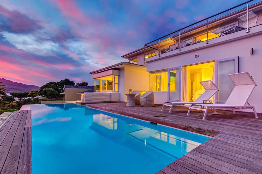 Amanzi Island Boutique Hotel - Image 1