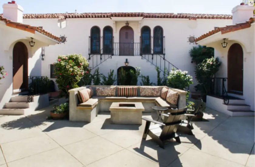 Casa Del Mar Inn - Image 1