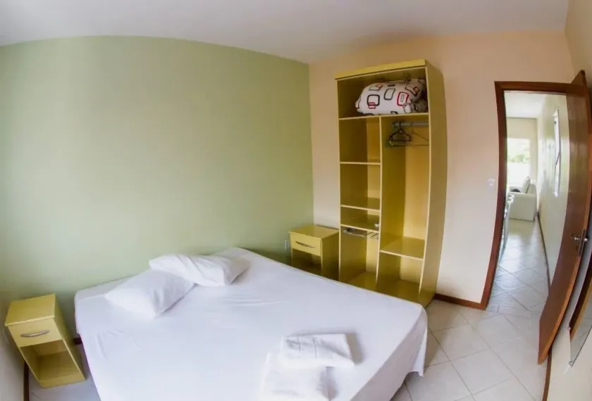Apartamentos Praia Campeche 50m do mar - Image 1