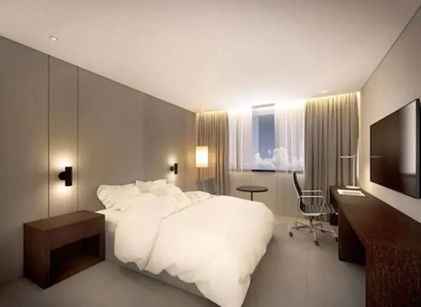 Crown Hotel Changwon - Image 1