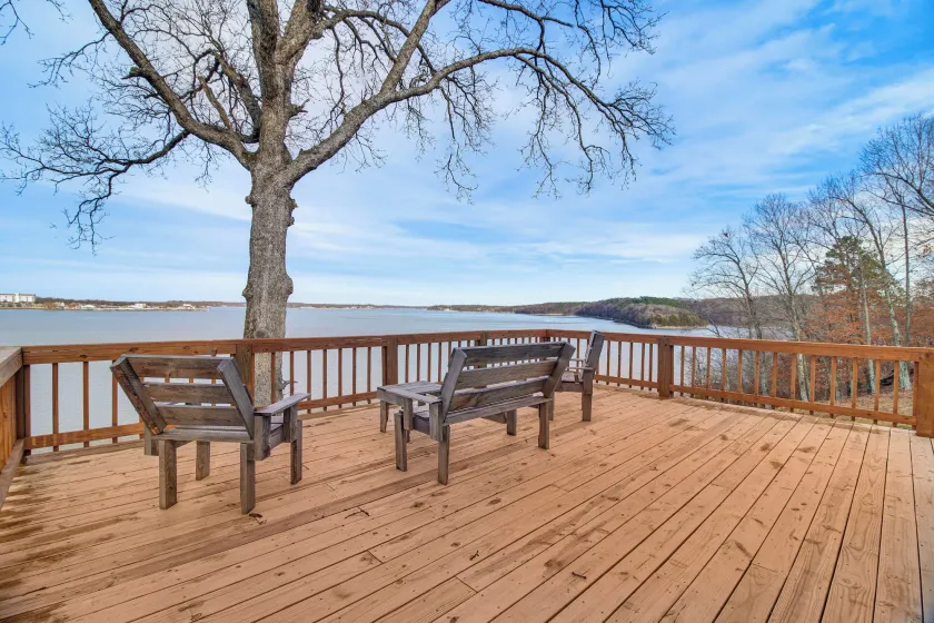 Grand Lake Views: Pet-friendly Jay Getaway! - Image 1
