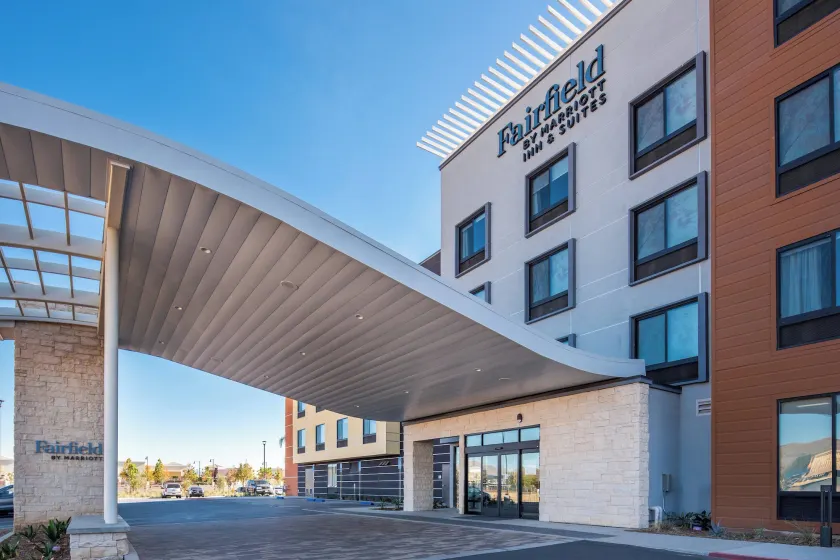 Fairfield Inn & Suites by Marriott Menifee - Image 1
