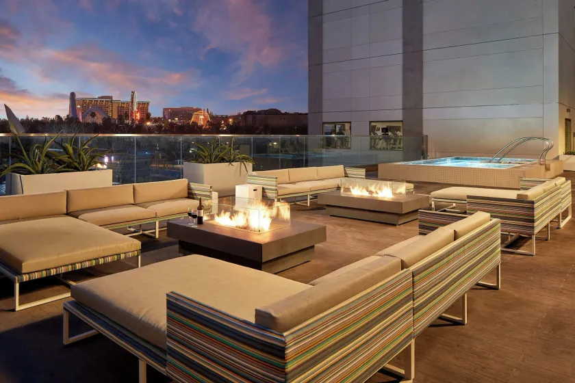 Residence Inn by Marriott at Anaheim Resort/Convention Center - Image 1