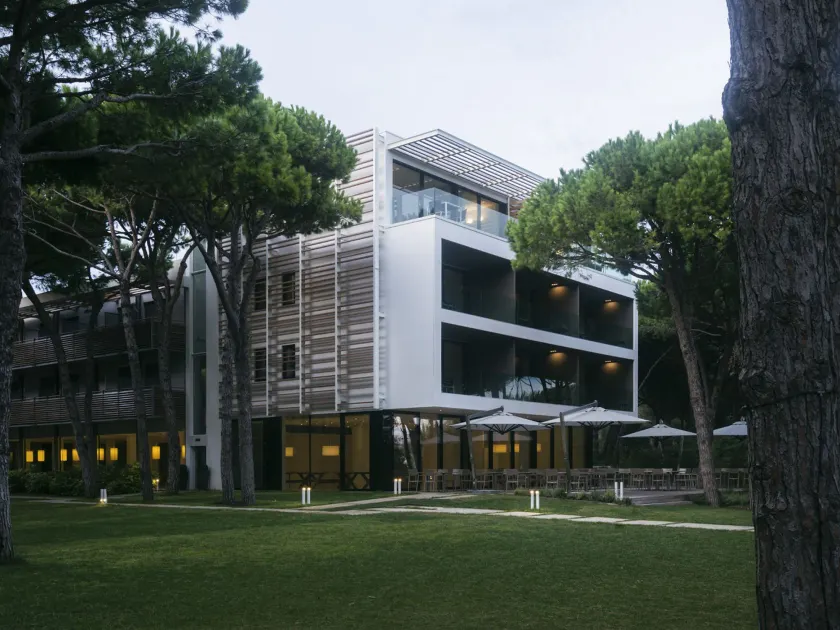 Hotel Mediterraneo - Image 1