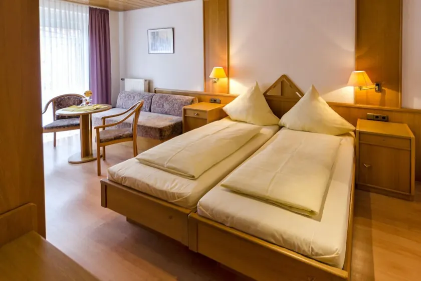 Landhotel Hamburger Hof - Image 1