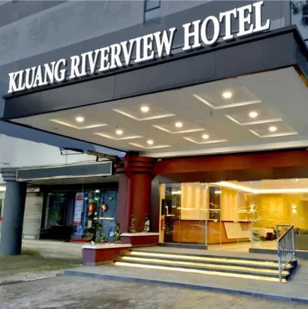 KLUANG RIVERVIEW HOTEL - Image 1