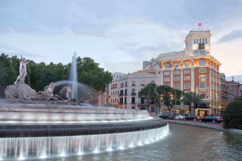 NH Collection Madrid Paseo del Prado - Image 1
