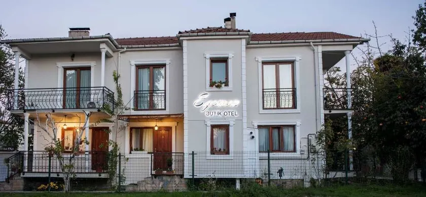 Egemen Butik Otel - Image 1