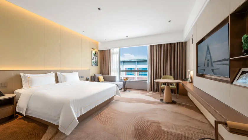 Suzhou Tongli Lake View Hotel - Image 1