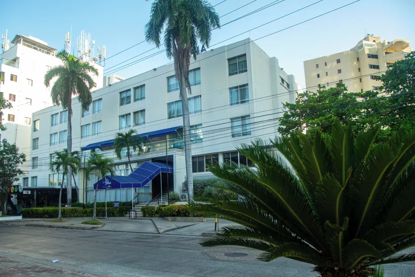 Hotel Bahia Cartagena - Image 1