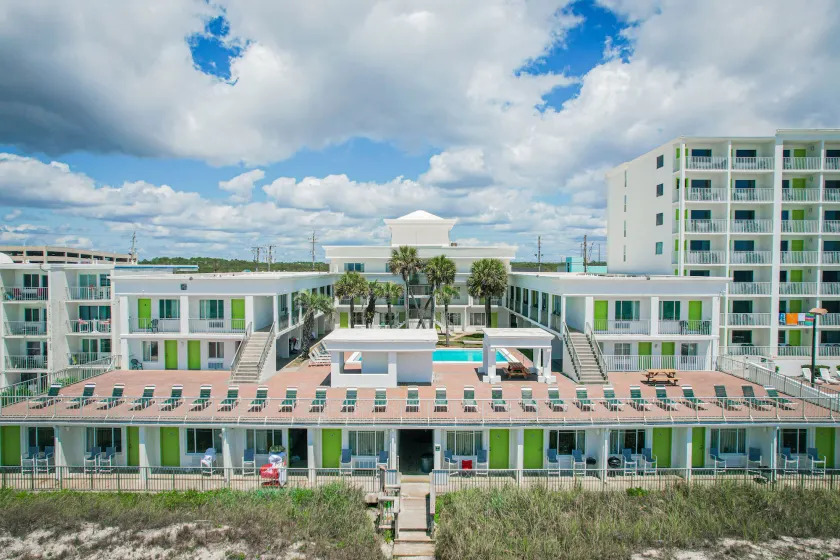 Flamingo Hotel & Tower - Image 1