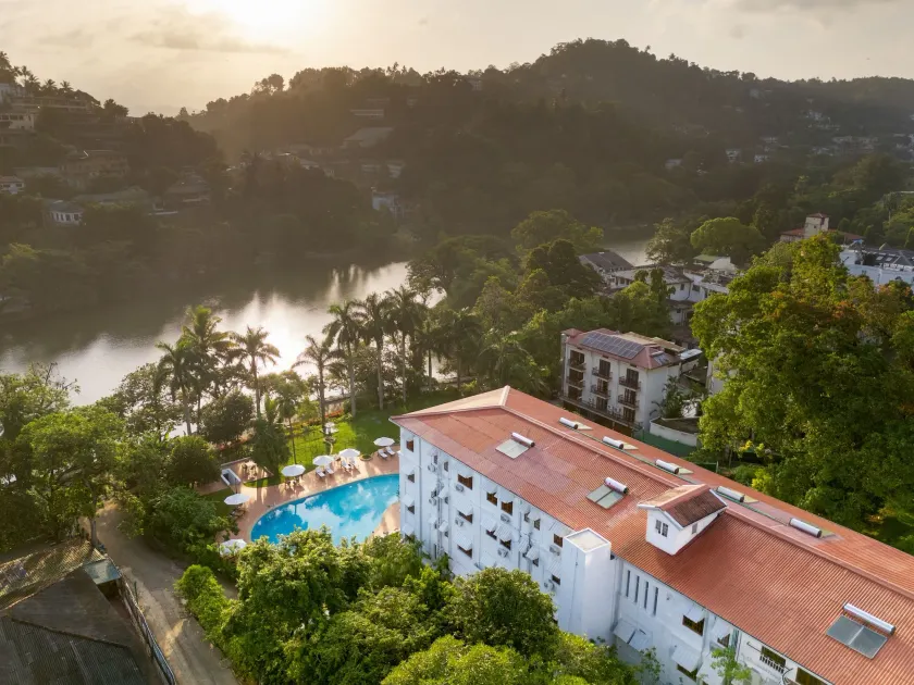 Hotel Suisse Kandy - Since 1890 - Image 1