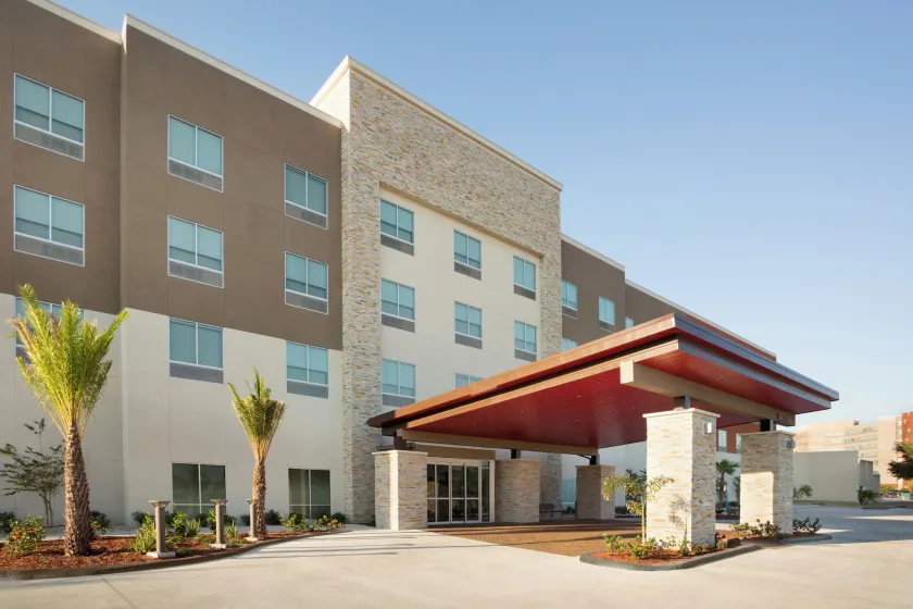 Holiday Inn Express & Suites - McAllen - Medical Center Area by IHG - Image 1