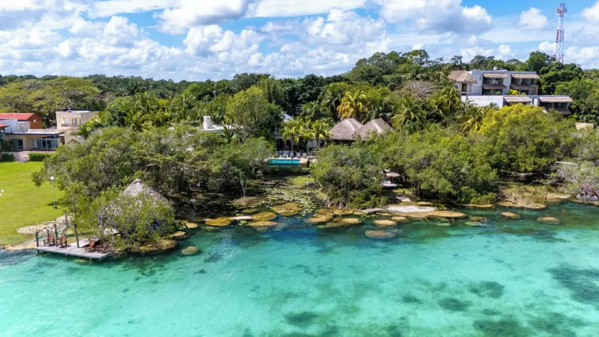 Azulea Bacalar Hotel & Spa - Lagoon Front - Image 1