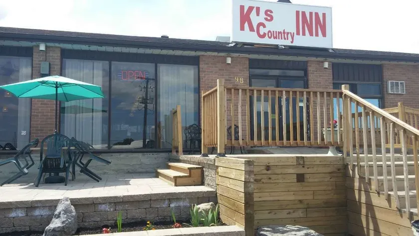 KC's Country Inn - Image 1