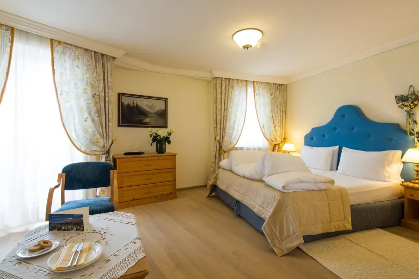 Hotel Sassongher - Preferred Hotels & Resorts - Image 1
