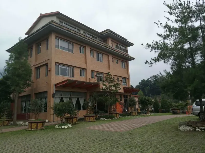 溪頭老爺山莊Xitou Royal Villa - Image 1