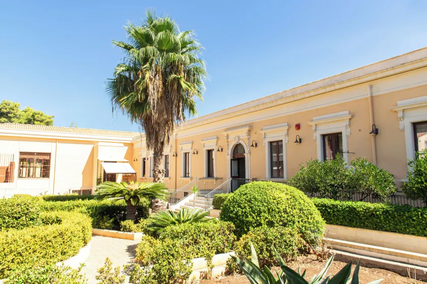 Syraka Hotel LR Collection - Image 1