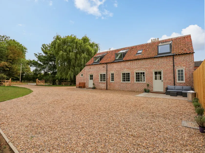 The Hayloft at Warren House - Image 1