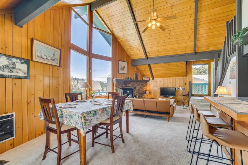 Frazier Park Cabin w/ Ping-pong Table, Near Trails - Innenbereich