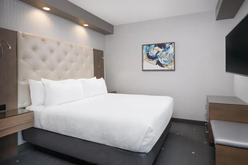 Best Western Premier Hotel at Fisher's Landing - Image 1