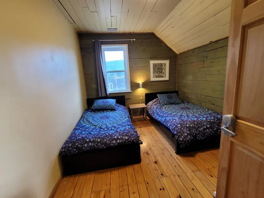 23Maple - Image 1