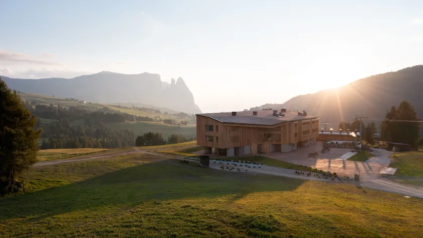 ICARO Hotel - Image 1