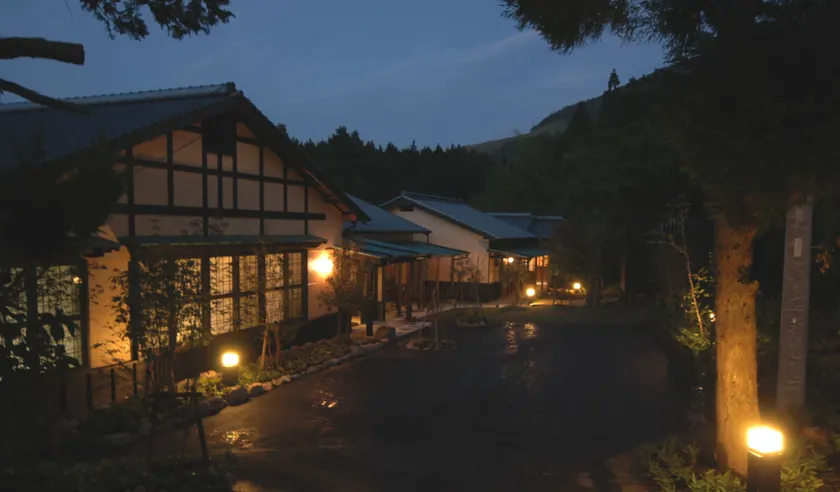 Nanakamado - Image 1