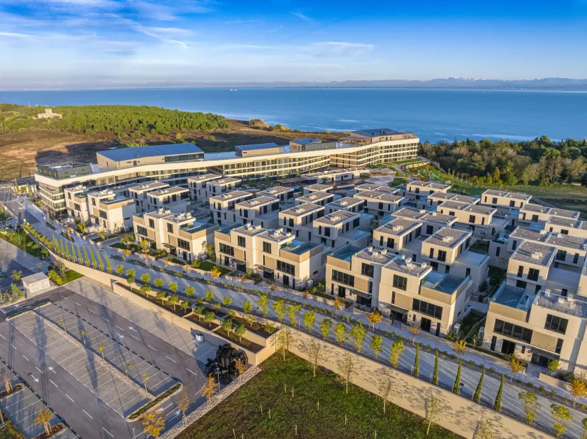 Petram Resort & Residences - Image 1