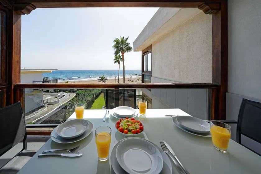 Apartamentos Los Papagayos - Image 1