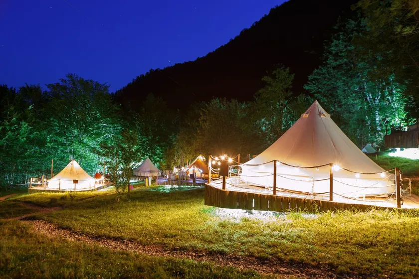 Green Camp - Adventure Glamping - Image 1