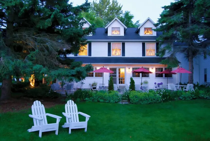 Eagle Harbor Inn - Image 1