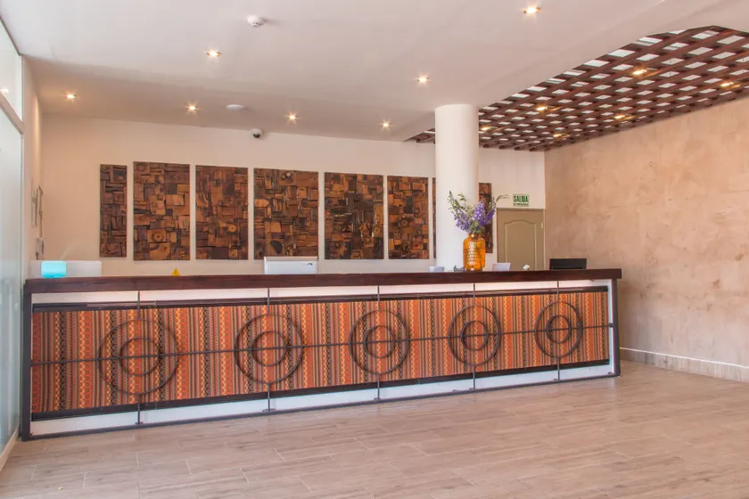 Wayqey Hotel - Image 1