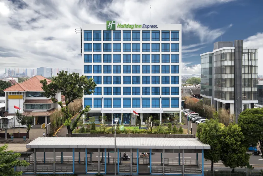 Holiday Inn Express Jakarta Menteng by IHG - Image 1