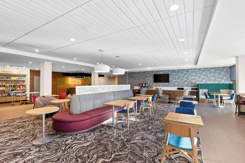 Home2 Suites By Hilton Hendersonville - Hall