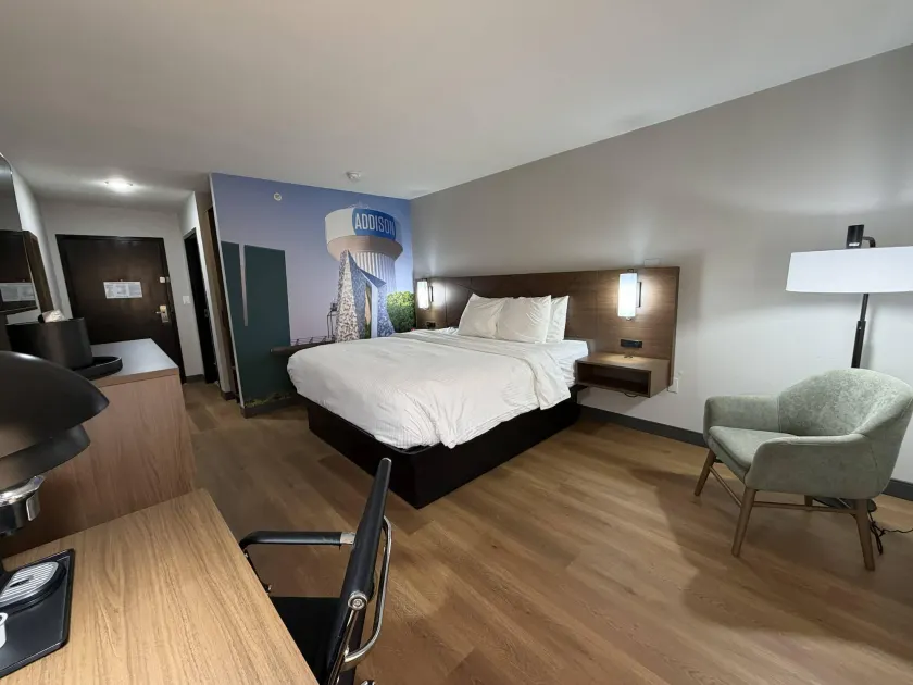 Landmark Hotel Dallas - Addison - Image 1