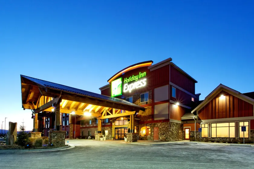 Holiday Inn Express Hotel & Suites Kalispell by IHG - Image 1