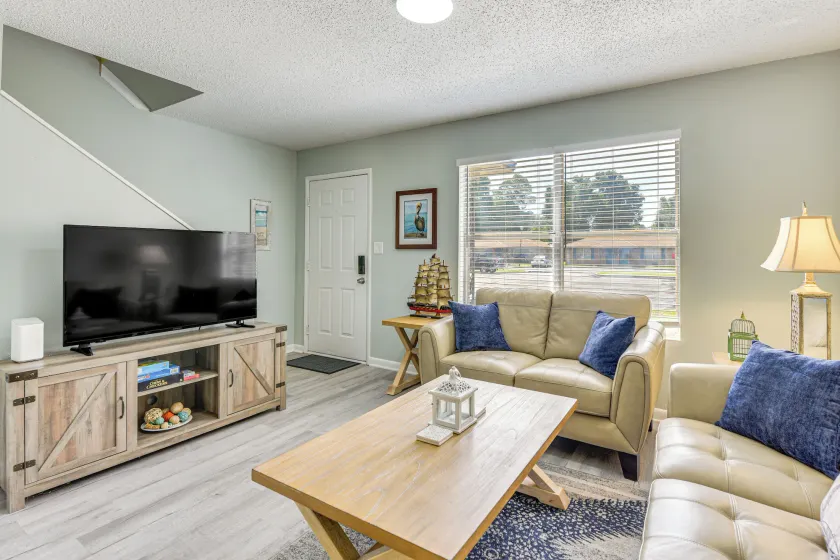 2 Mi to State Park: Dog-friendly Niceville Home - Image 1