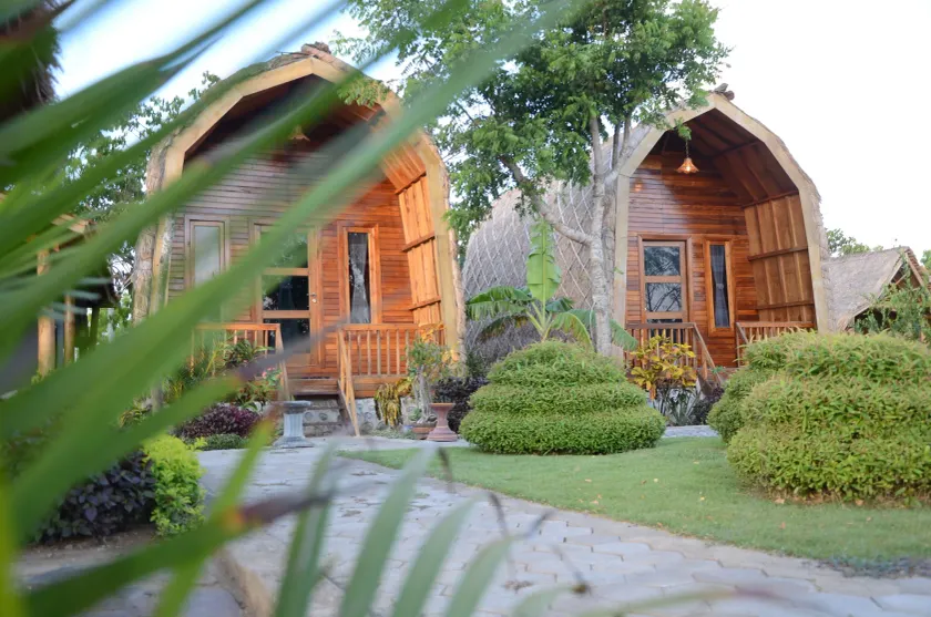 Ekas Garden Bungalow - Image 1