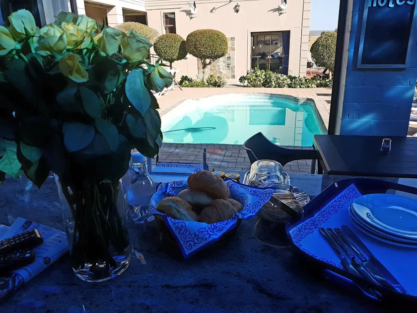 Seagulls Guest House - Image 1