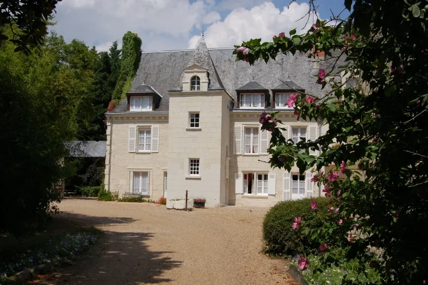 Logis Manoir De La Giraudière - Image 1