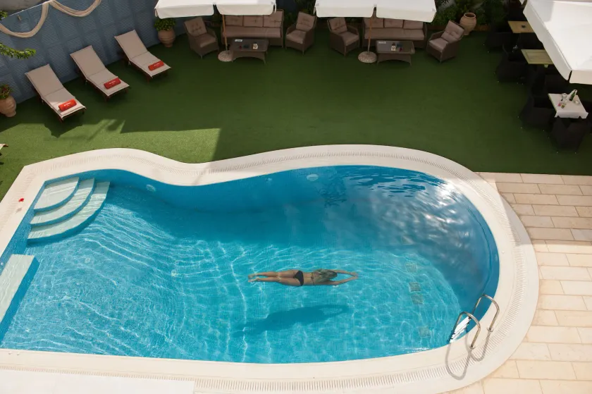 Anna Platanou Hotel - Image 1