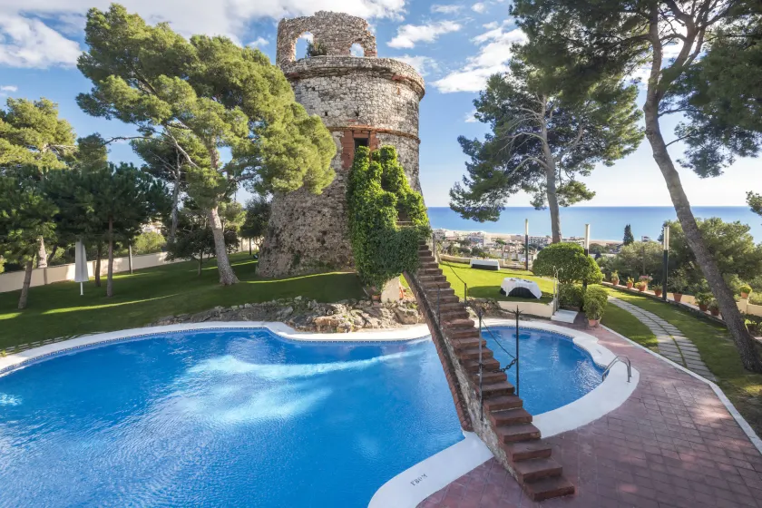 Gran Hotel Rey Don Jaime - Image 1