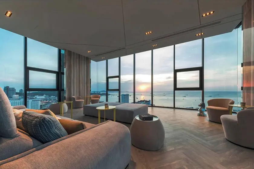 2 Bed Room, Large Living Room at Central Pattaya - Image 1