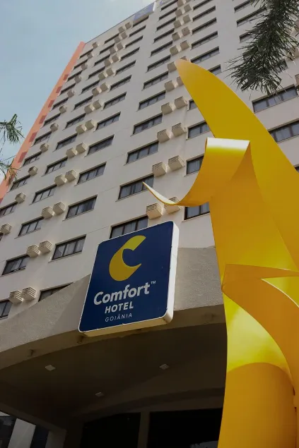 Comfort Hotel Goiânia - Image 1